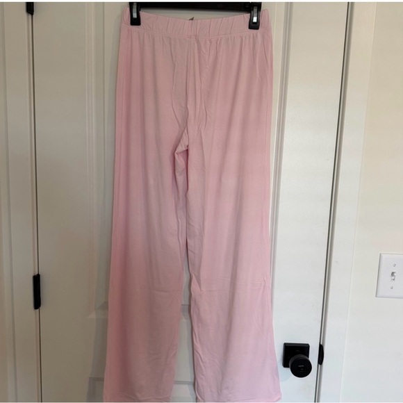 NWT SKIMS SOLD OUT Cherry Blossom Pink Soft Lounge Pajama Set Long Sleeve Small - Picture 5 of 8